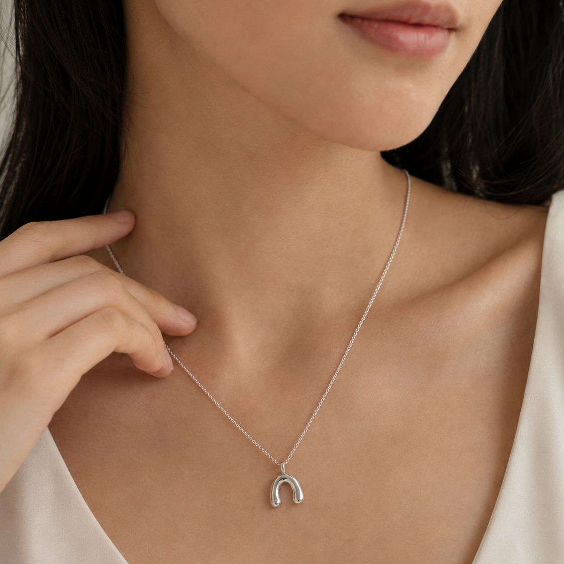 Arc Trace Necklace