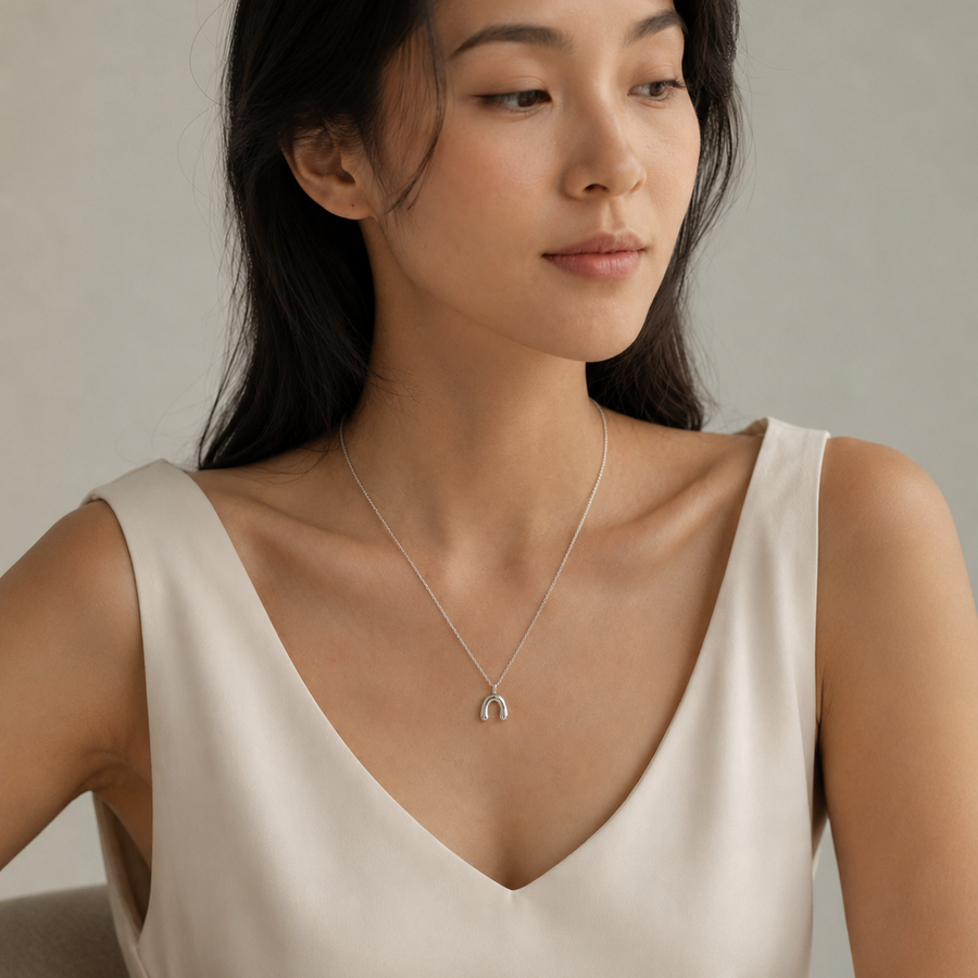 Signal Horseshoe Necklace