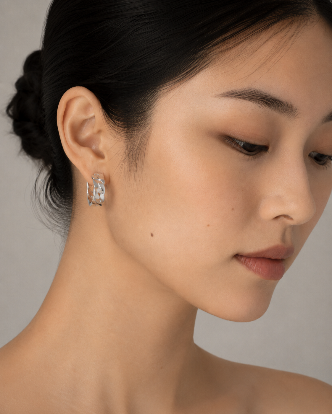 Grid Link Ear Cuff