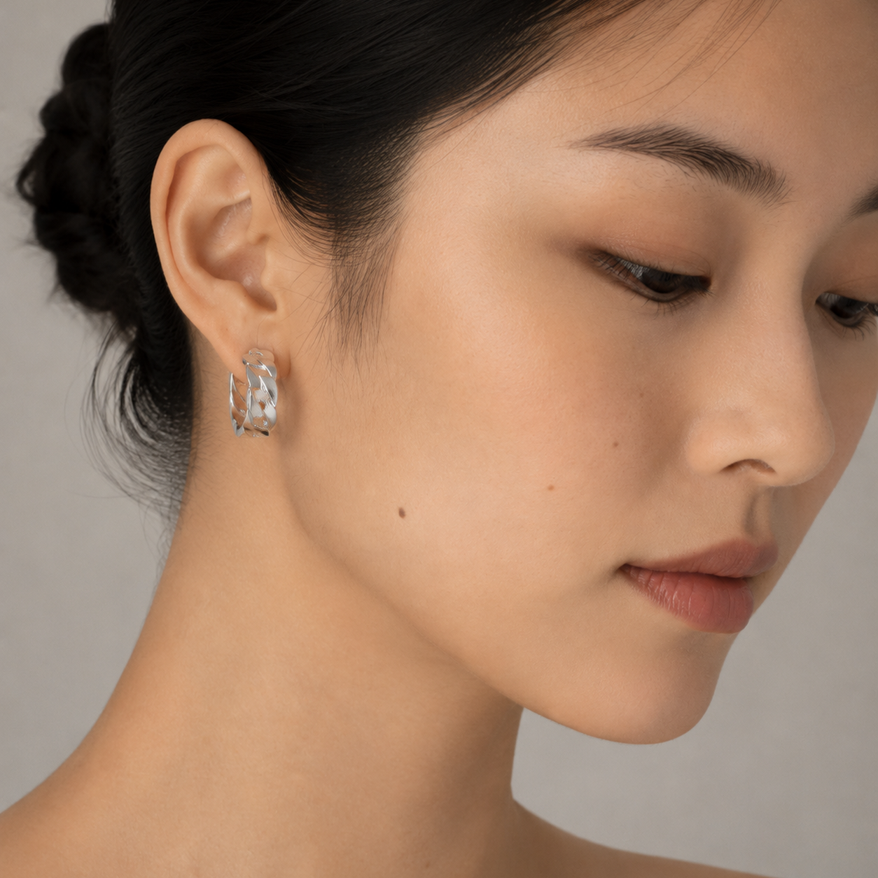 Object Grid Ear Cuff