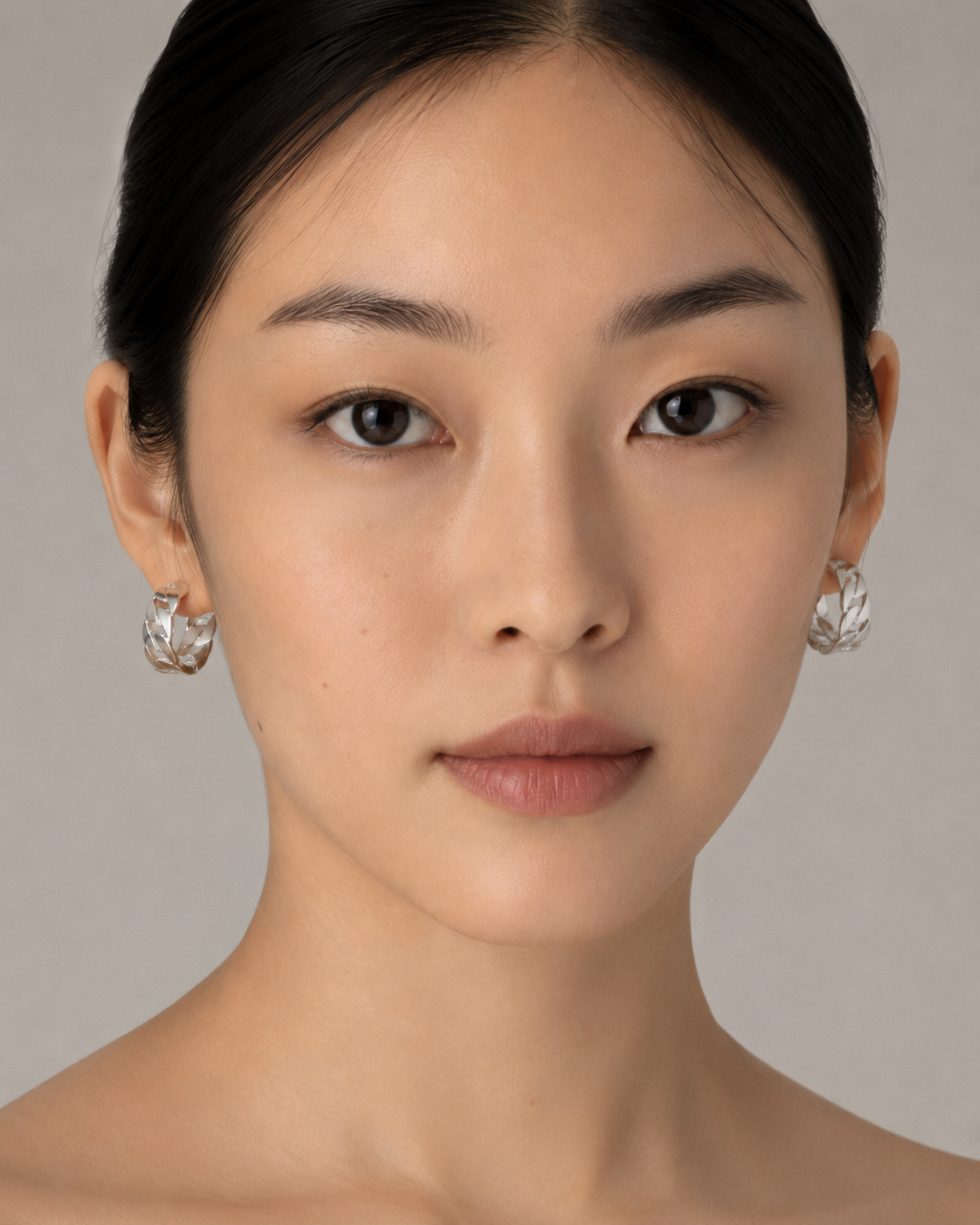 Grid Link Ear Cuff
