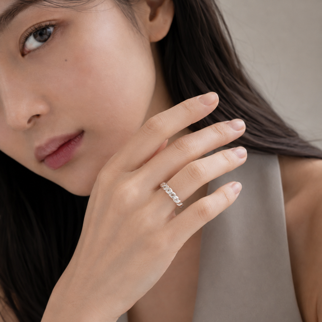 Object Knot Ring