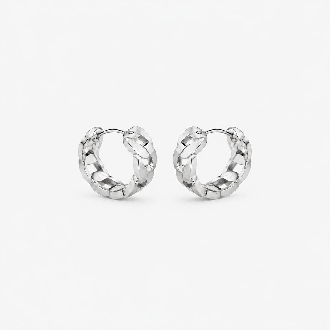 Object Grid Ear Cuff