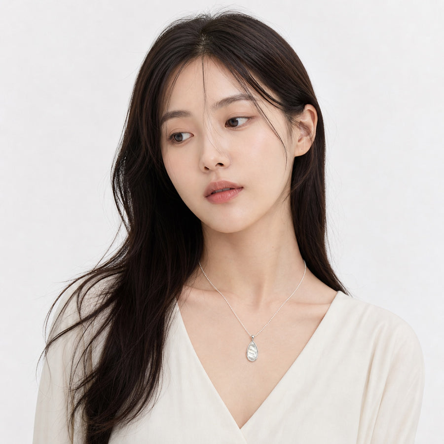 Silver Leaf Drop Necklace