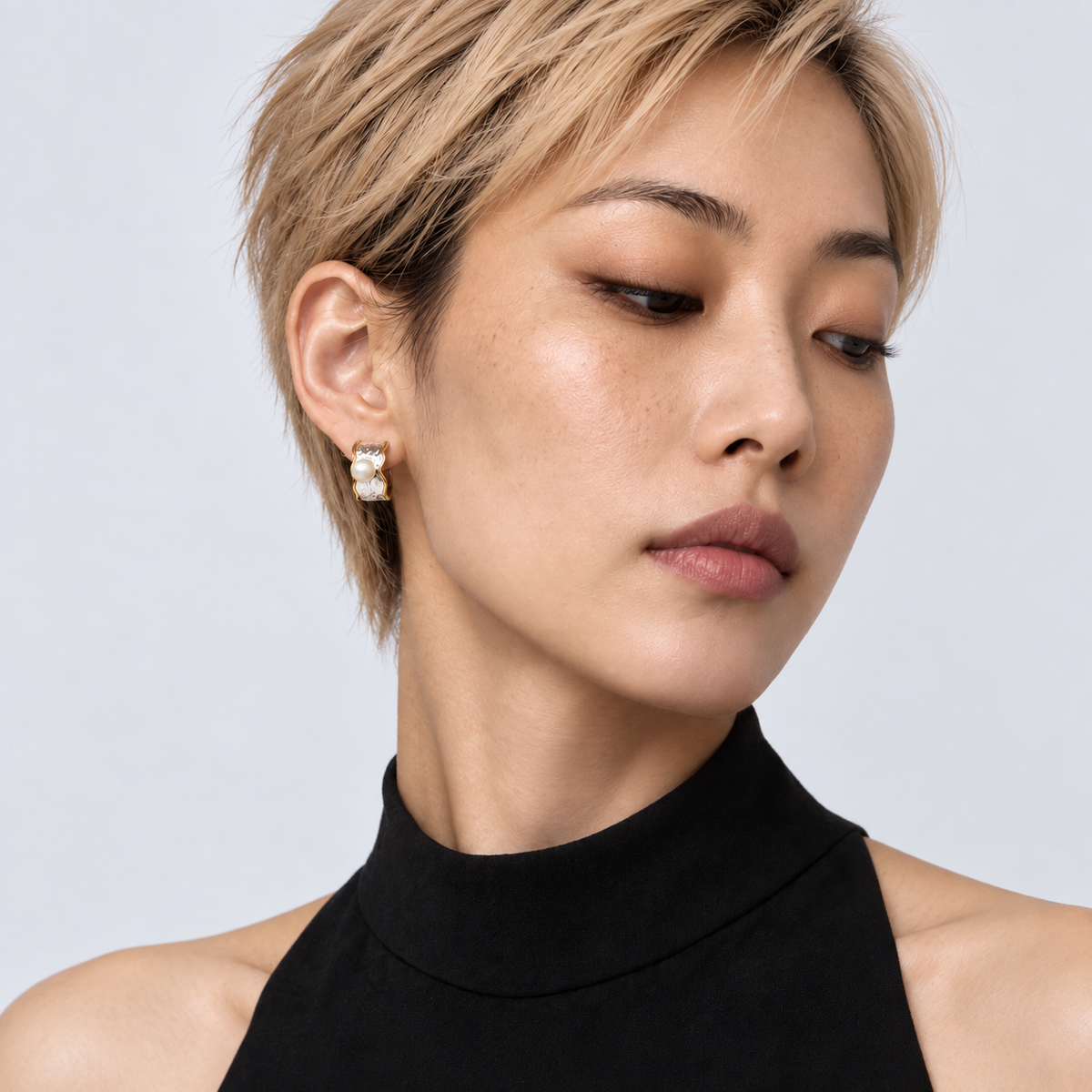 Pearl Fold Hoop Earrings — model detail