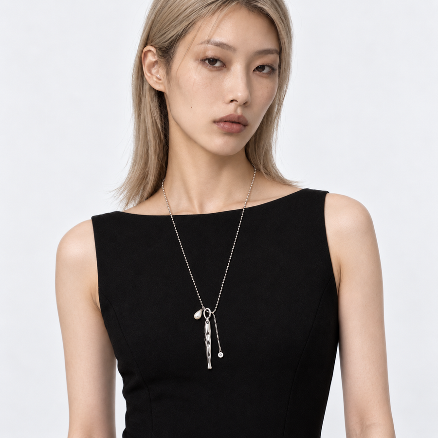 Falling Trace Necklace