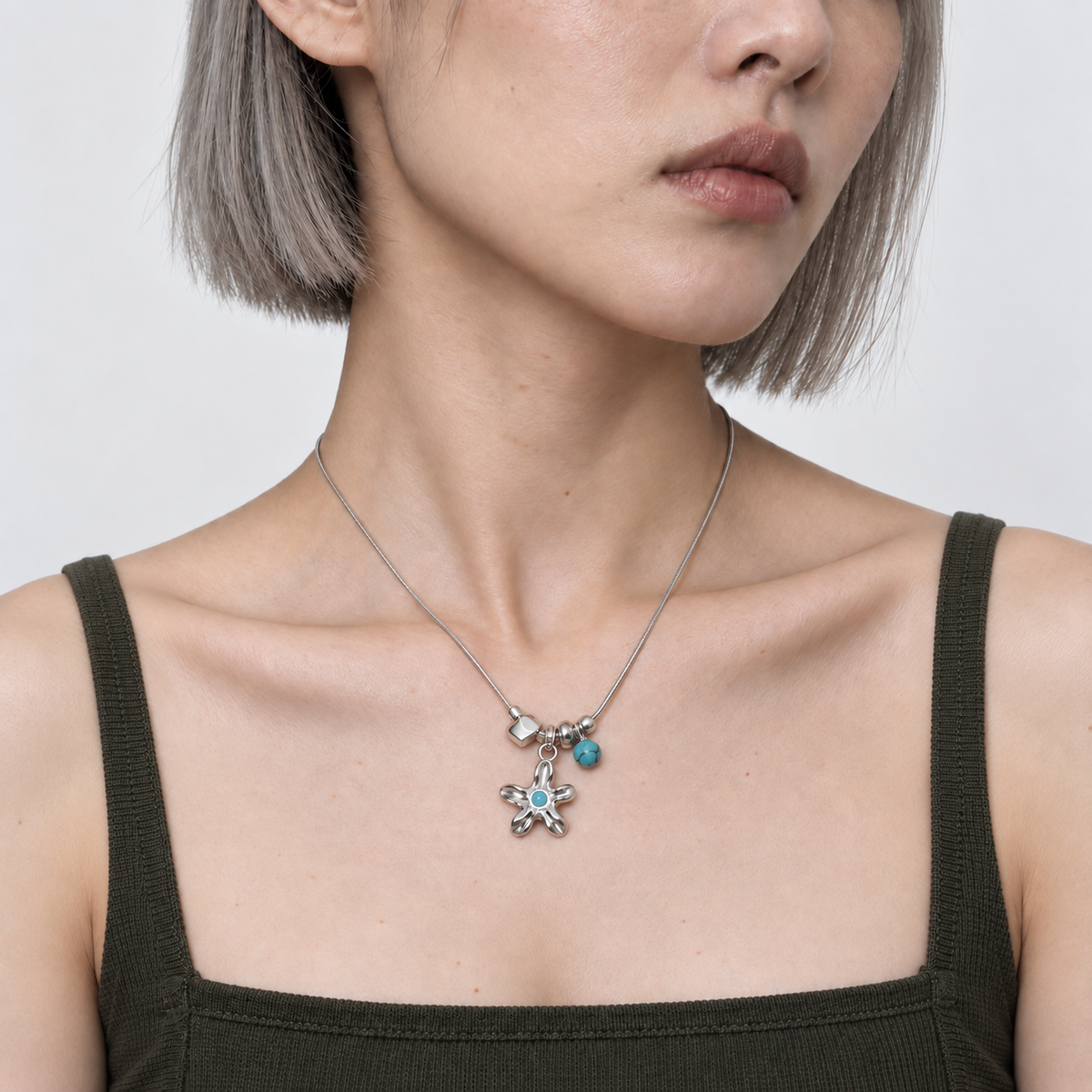 Blue Note Bloom Necklace — model detail